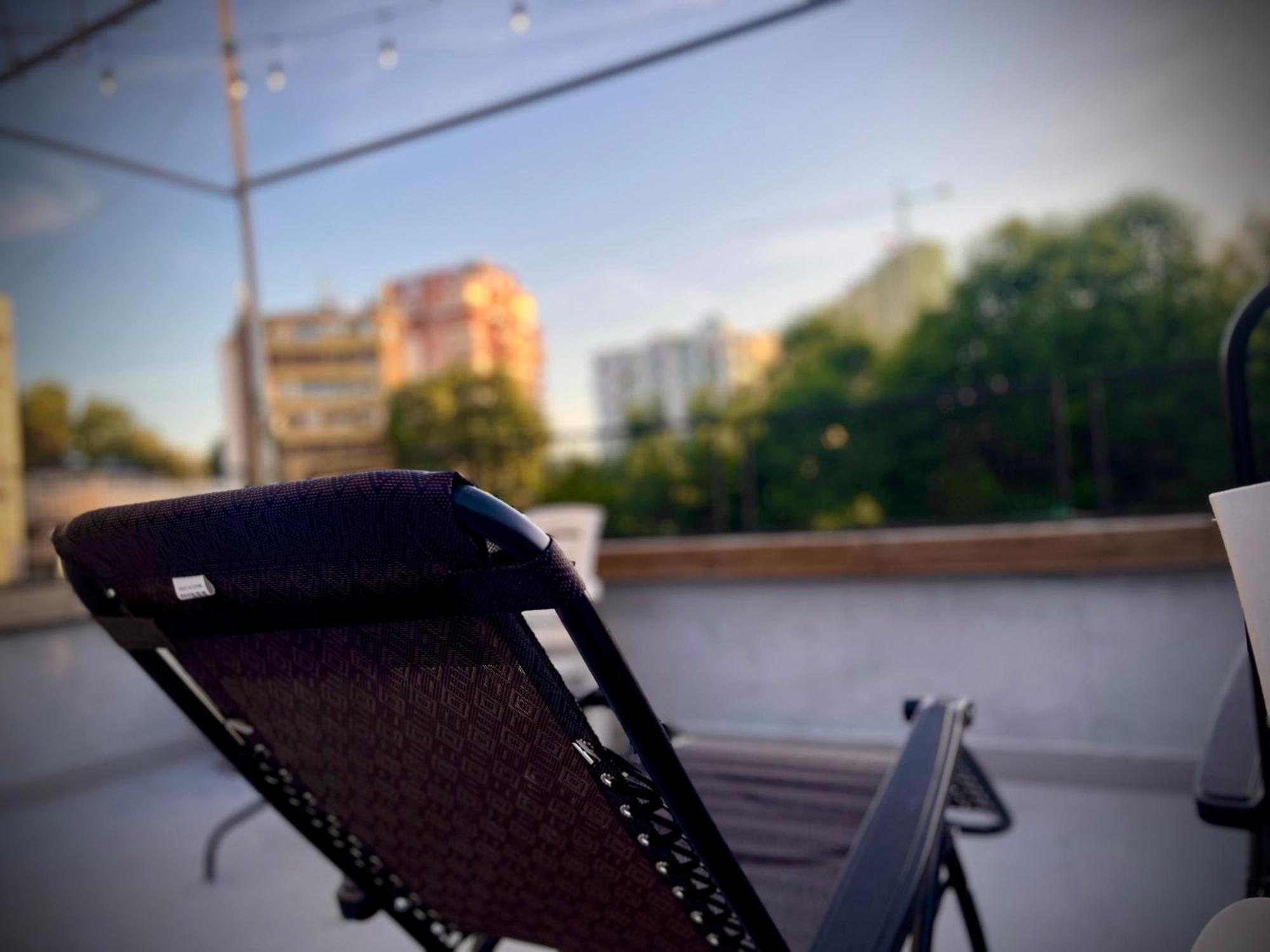 Budget Retreat Tirana & Studios Экстерьер фото