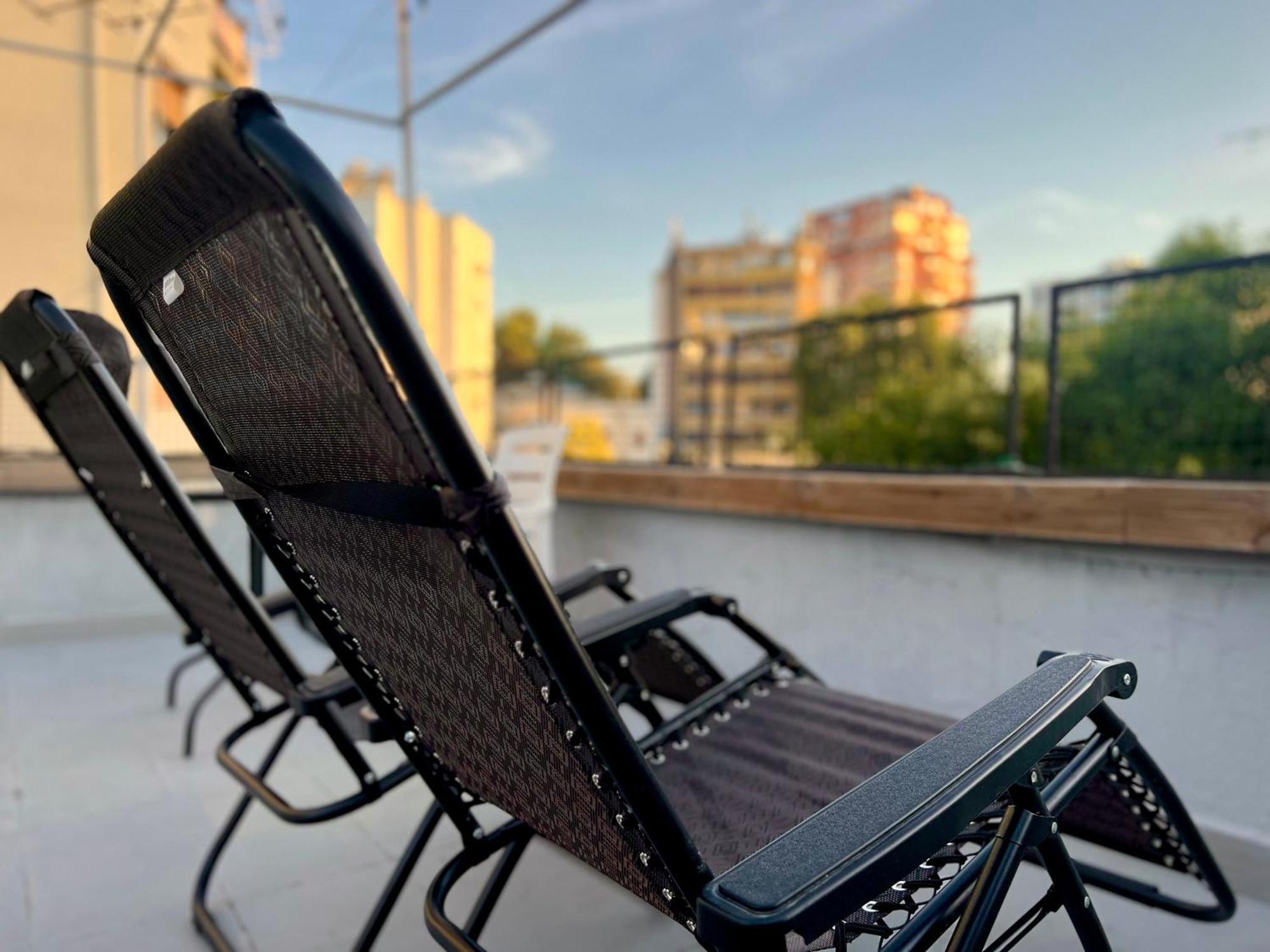 Budget Retreat Tirana & Studios Экстерьер фото